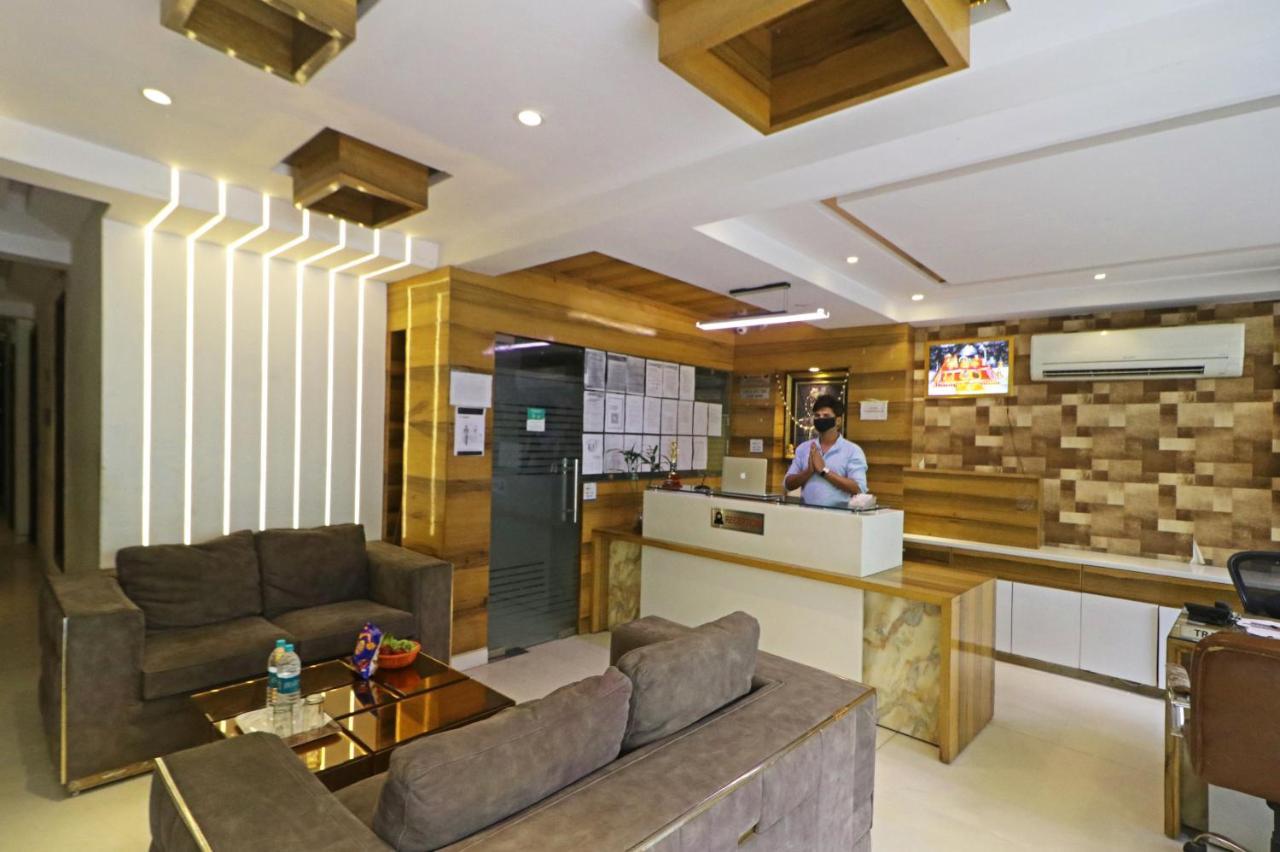 The Mohit Guest House - New Delhi Railway Station - Paharganj エクステリア 写真