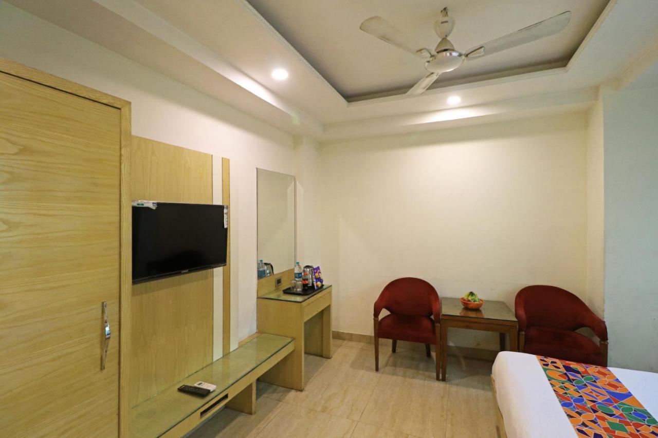 The Mohit Guest House - New Delhi Railway Station - Paharganj エクステリア 写真