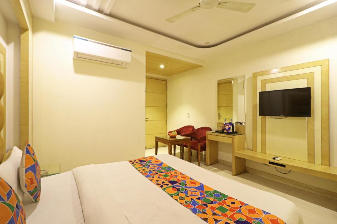 The Mohit Guest House - New Delhi Railway Station - Paharganj エクステリア 写真